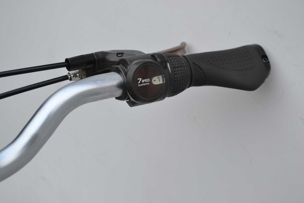 Rower miejski alu szwajcarski * Cresta koła 28'' 7 biegów