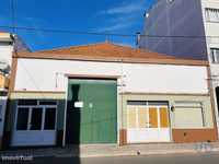 Loja / Estabelecimento Comercial em Santarém de 462,00 m2