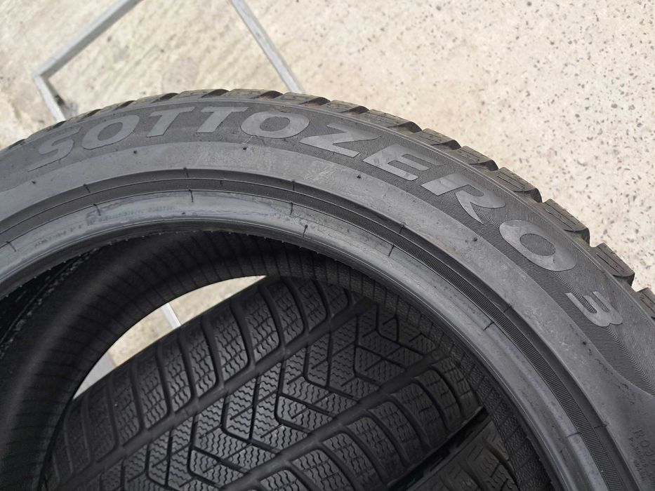 Резина зима 85% протектор Pirelli 235/45 R18 Sottozero 3 SEAL