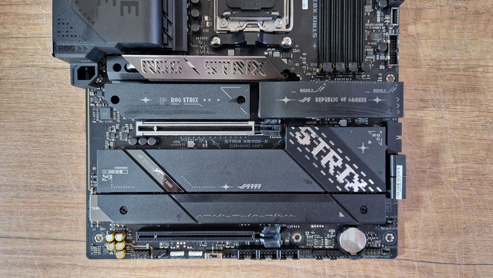 Płyta główna ASUS ROG Strix X870E-E Gaming WiFi AM5 box gwaranc 516112