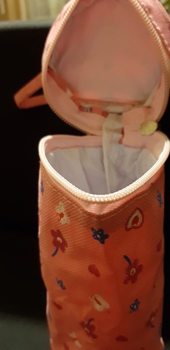 Nowe etui termiczne  na butelkę