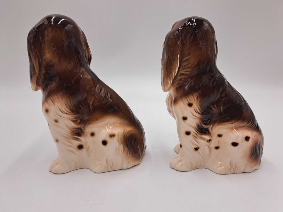 Zabytkowa figurka porcelanowa pies Sitzendorf Turyngia 1884 - 1902