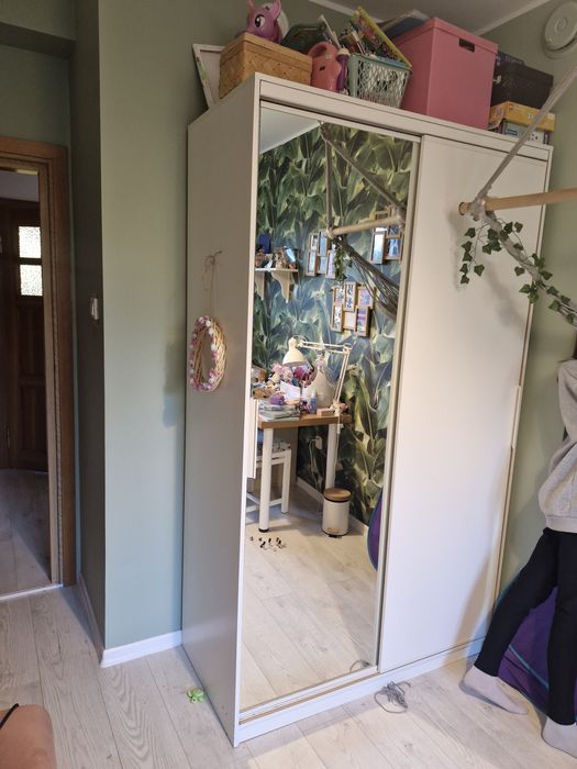 Szafa ikea lustro drzwi przesuwne