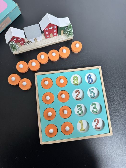 Іграшка,розвиваюча іграшка на память,монтесорі