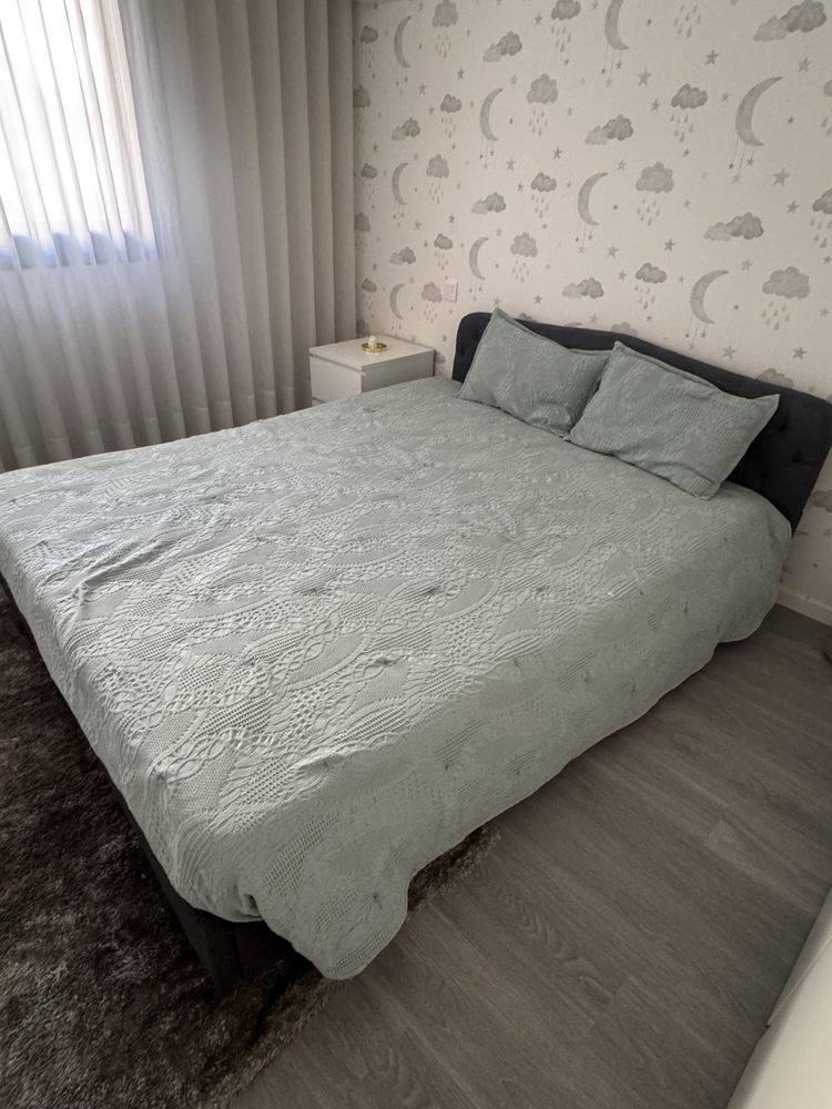 Cama e colchão novos