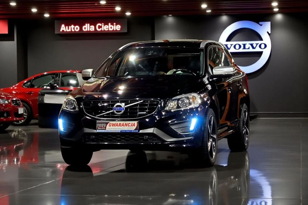 Volvo XC 60 R-Design+ Serwisowany w  Aso Volvo+Bezwypadkowy-Gwarancja Pisemna