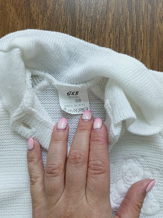 Sweterki dla dziewczynki