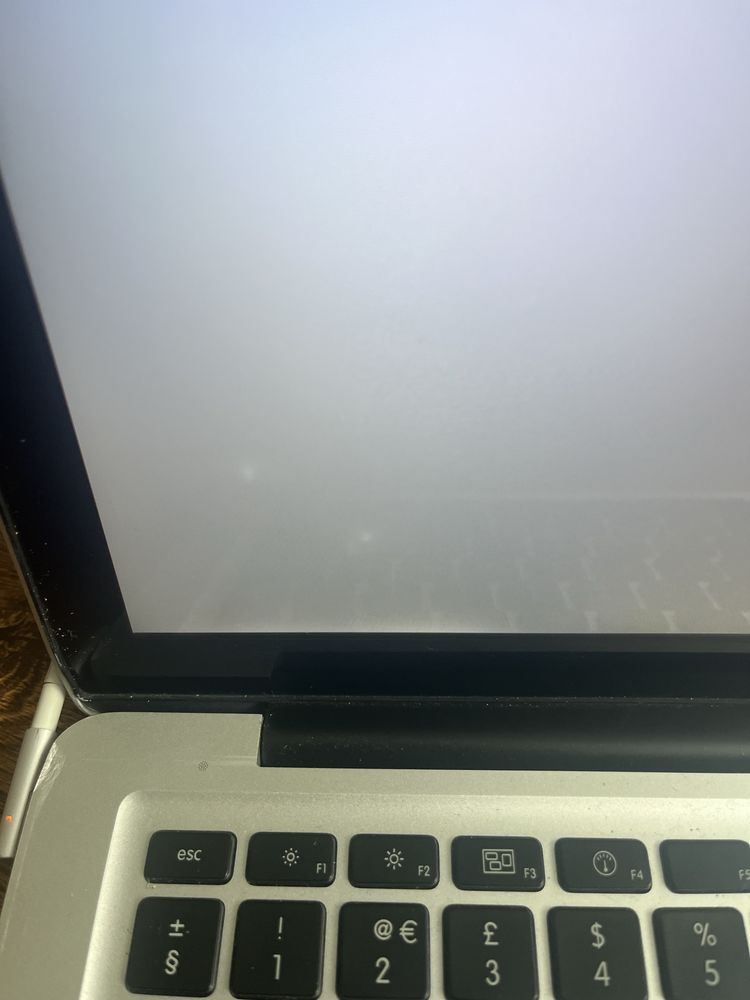 Sprzedam Macbook a1278