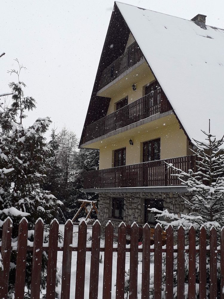 Zakopane Podhalańska   pokoje noclegi kuchnia tv blisko centrum