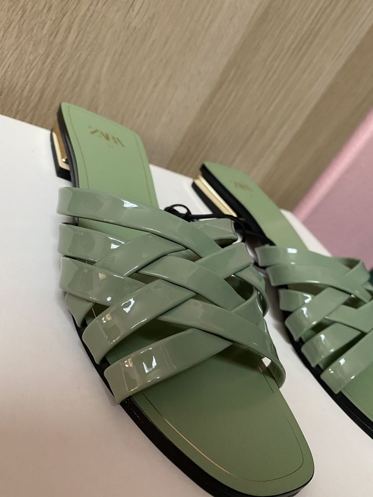 ZARA | Chinelos sandalias verdes 37 (novas)