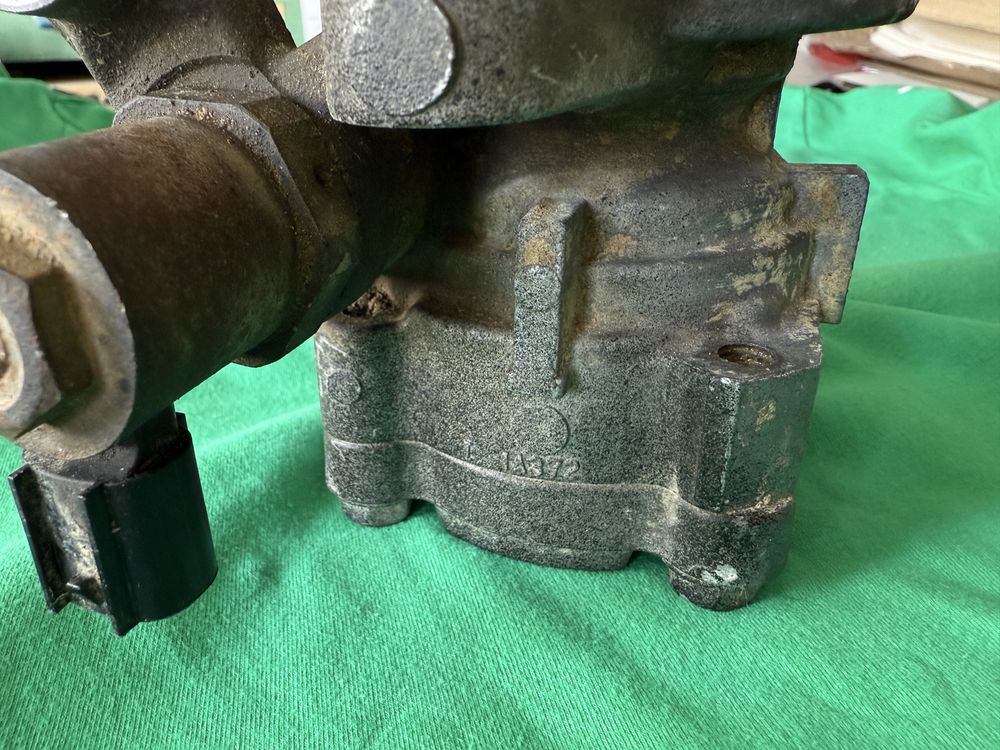 Pompa wspomagania kierownicy Toyota J150 3.0 Land Cruiser