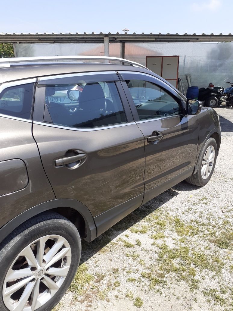 Nissan qashqai j11 tecna