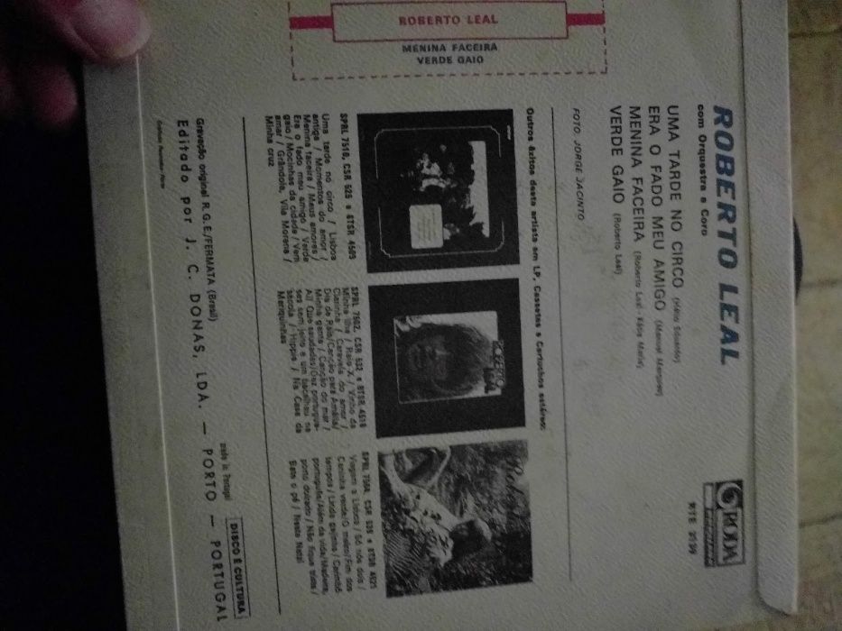 Disco Singles e Cartucho de Roberto Leal