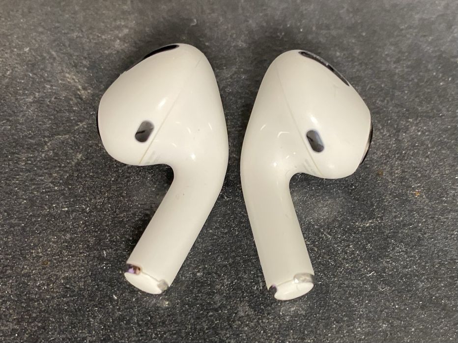 Apple Air Pods Pro без кейсу на запчастини