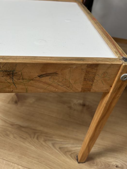 Komplet dzieciecy  z ikea stolik i 2 krzeselka