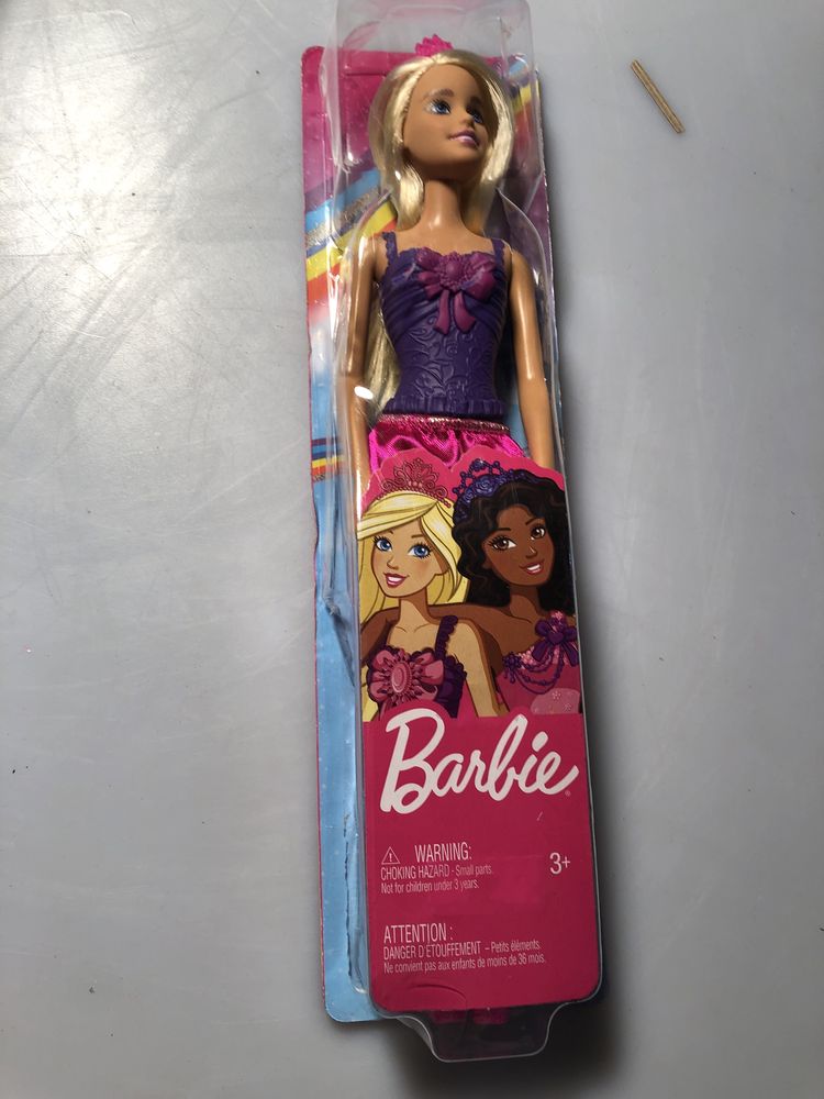 Lalka barbie 3+ piekna