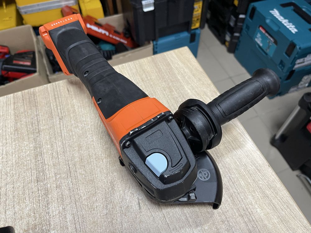 Milwaukee berner акумуляторна болгарка M18