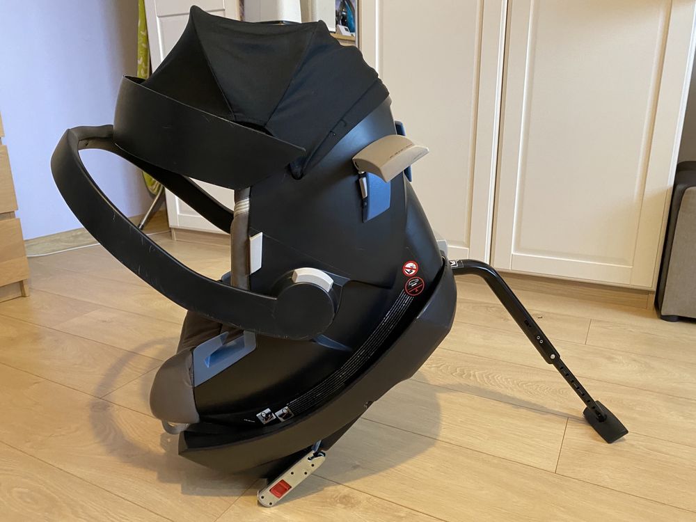 Fotelik Cybex Aton 4 z bazą cybex isofix