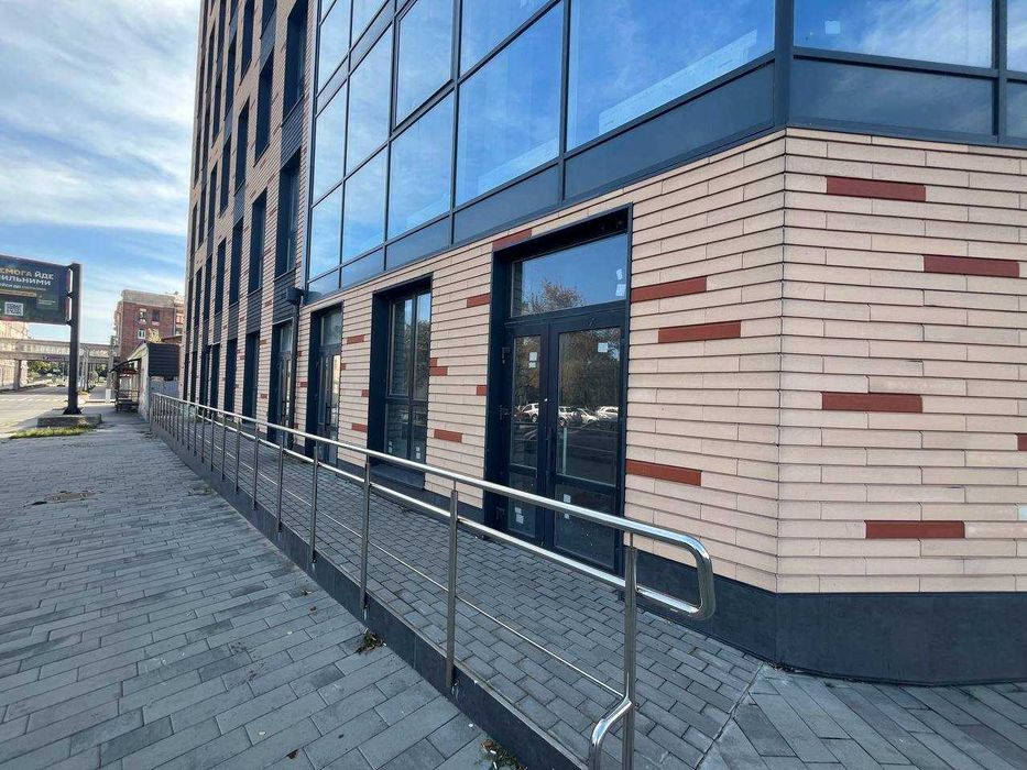 Оренда приміщення 570 м2/ вул. Чигирина 13/  It-park Мануфактура