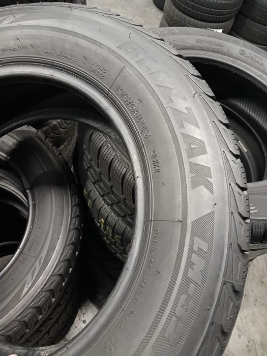 Зимові Шини Бв 195/65 R15  BRIDGESTONE  Blizzak LM-32  Склад