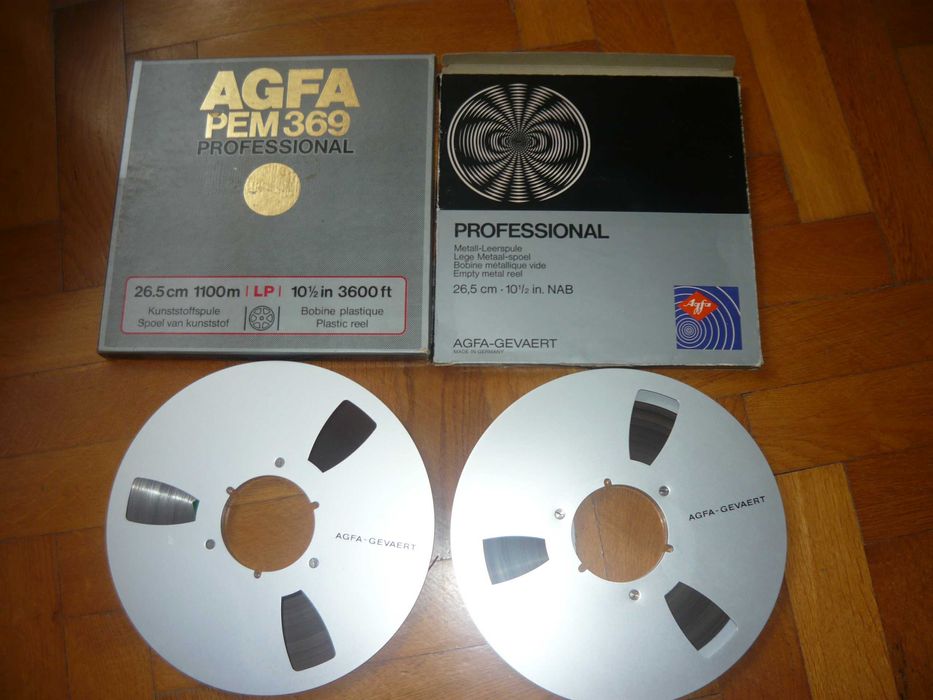 Aliszpule agfa   26,5  cm z tasma i w oryginalnych pudelkach