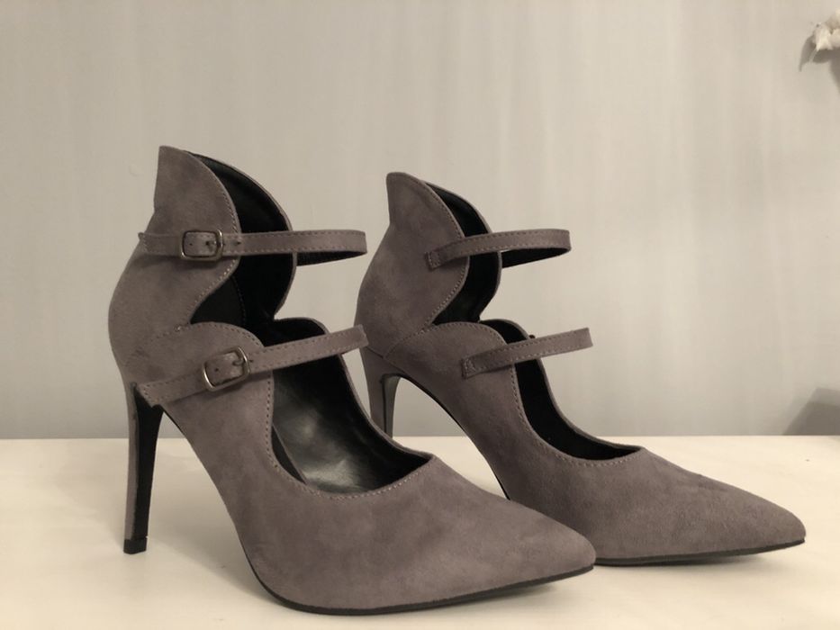 NOWE szare zamszowe szpilki