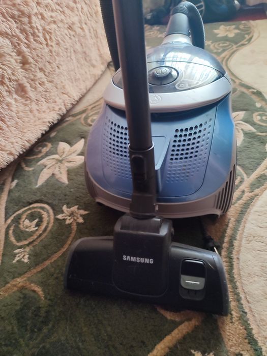 Продам пылесос Самсунг