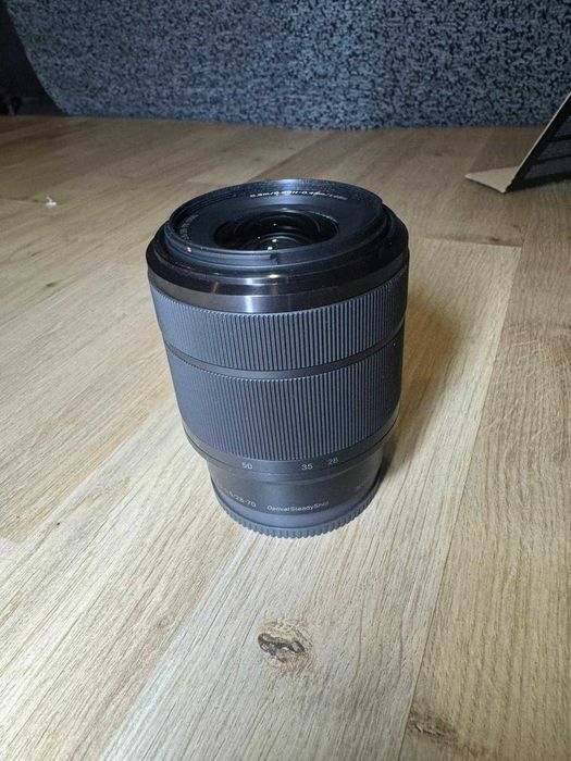 Lente Sony 28–70mm | NOVA