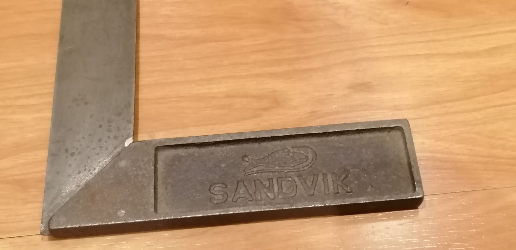 Esquadro carpinteiro antigo sandvik