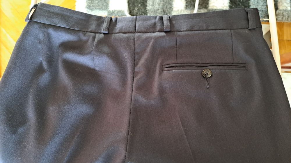 Garnitur granatowy wzrost 176 slim 60% wełna