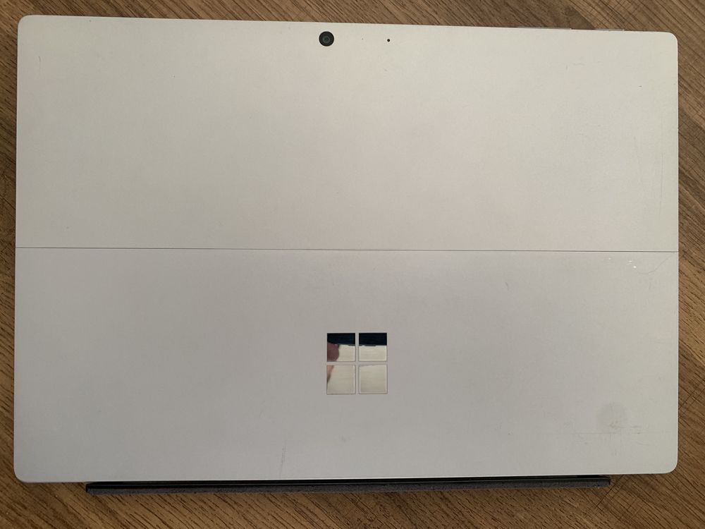 Surface Pro 7 + Teclado Type Cover