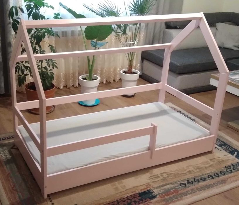 Dziecięce Łóżko domek 80×160 Różowe konstrukcja drewniana jak nowe