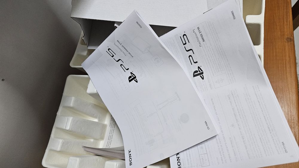 Caixas da PS5 e PS4 Pro