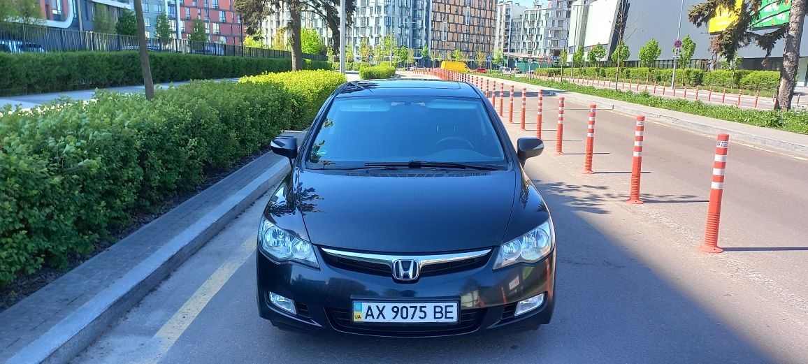 Honda Civic, 2007 г.в., 1.8і, АКПП, официал, хорошая