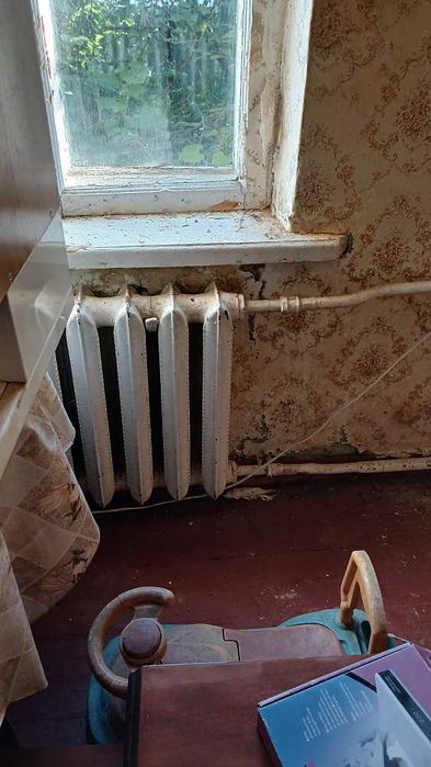 Ділянка з комунікаціями в центрі Високого.