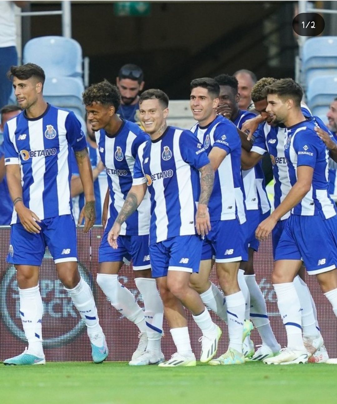 Camisa FCPorto vários tamanhos novo ler anúncio