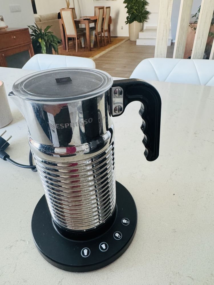 batedor de leite NESPRESSO AEROCCINO 4