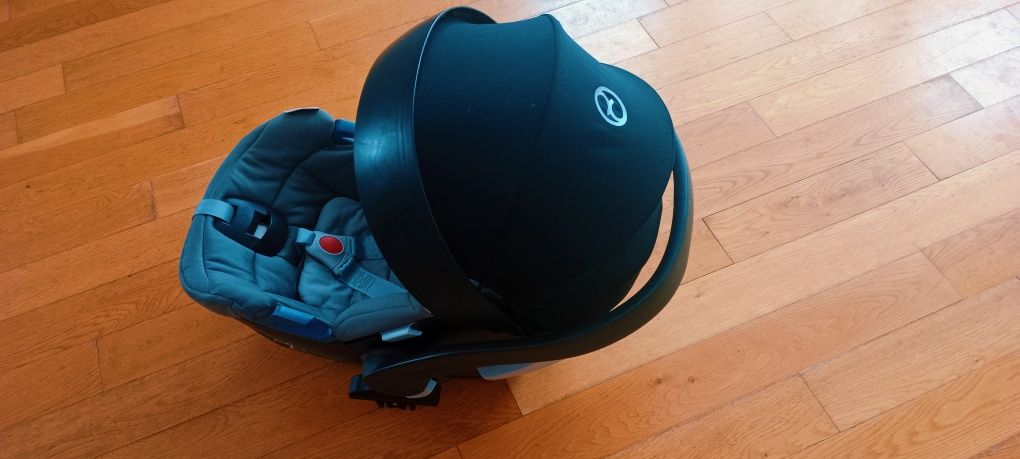 Fotelik Cybex Stan Idealny plus adaptery