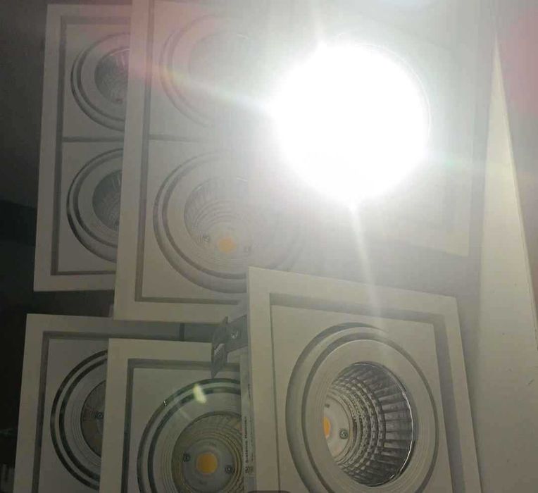 Focos de luz duplo ,5000lm