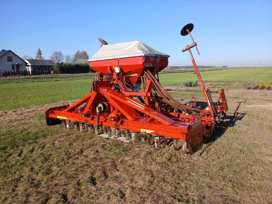 Agregat NIEMEYER ACCORD uprawowo siewny aktywny amazone rabe kuhn