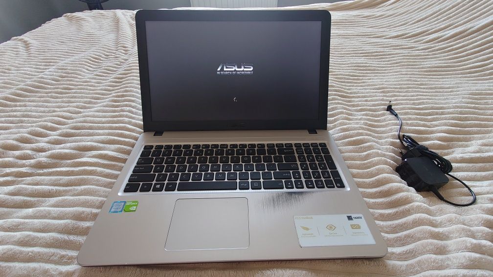 Notebook Asus Vivobook F540U 15,6"