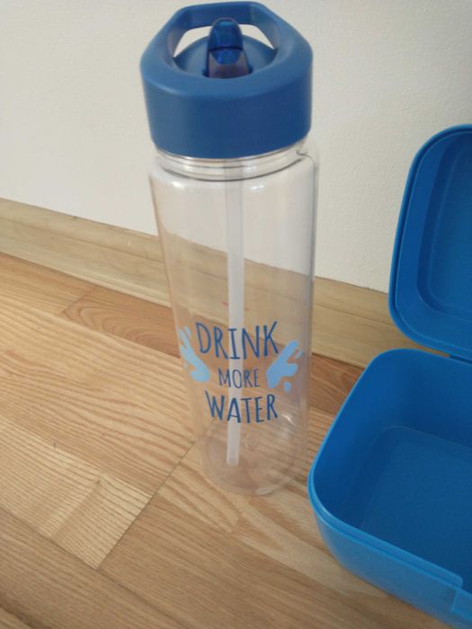 Nowa śniadaniowka i bidon