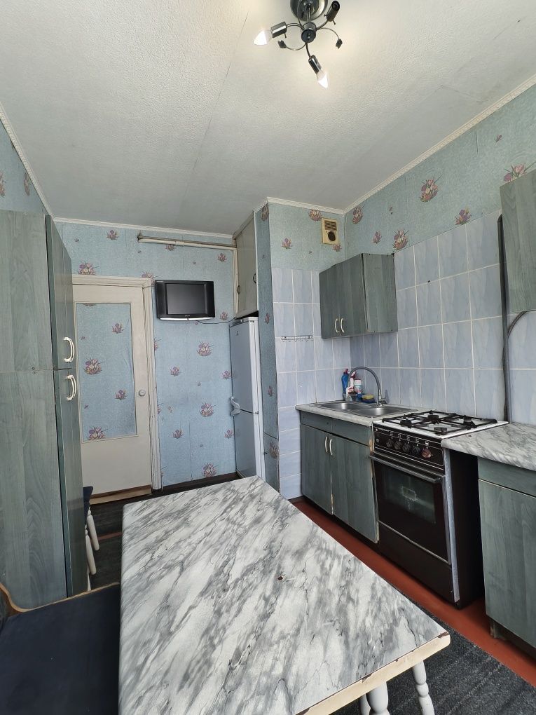 Сдам 2к.кв., мкр. Солнечный.