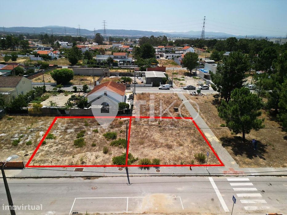 Terreno Urbano com licença aprovada para Construção
