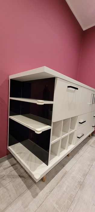 Komoda z szufladami barek