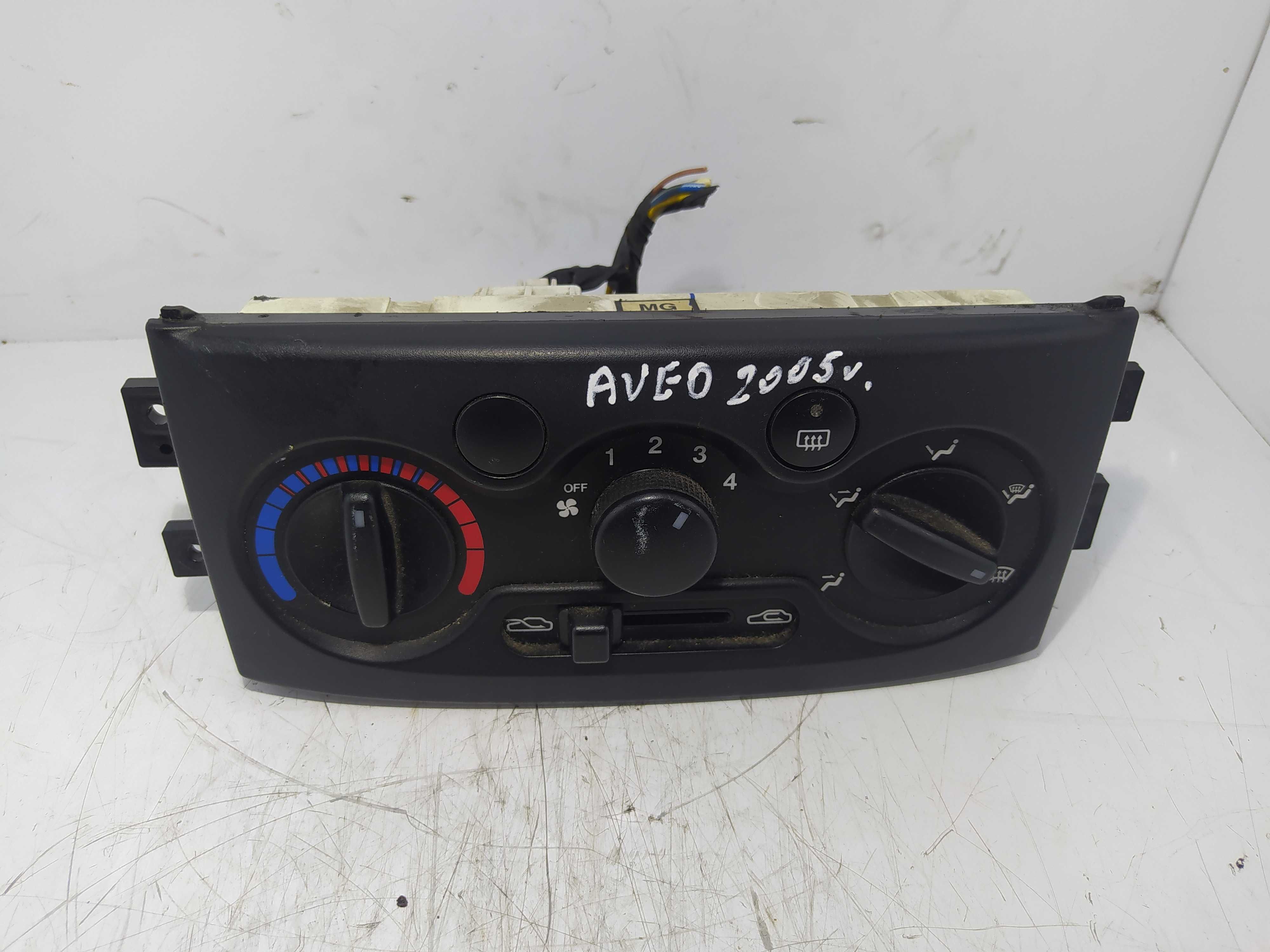 Panel nawiewu CHEVROLET AVEO 2005