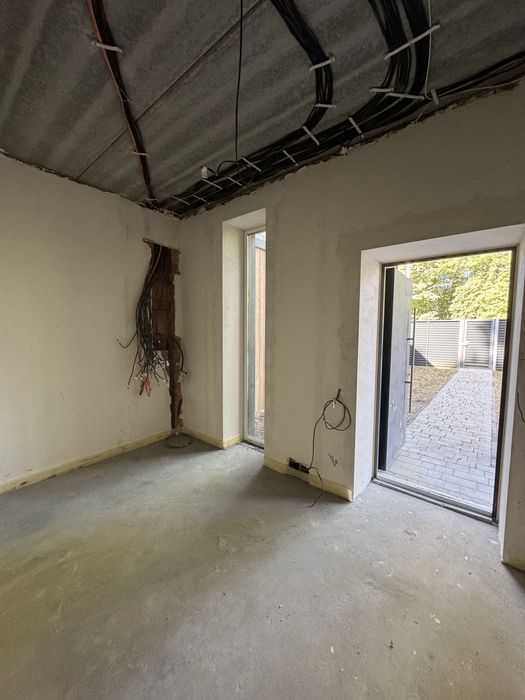 Новий дуплекс серед сосен у Лісовій Бучі чекає саме на тебе