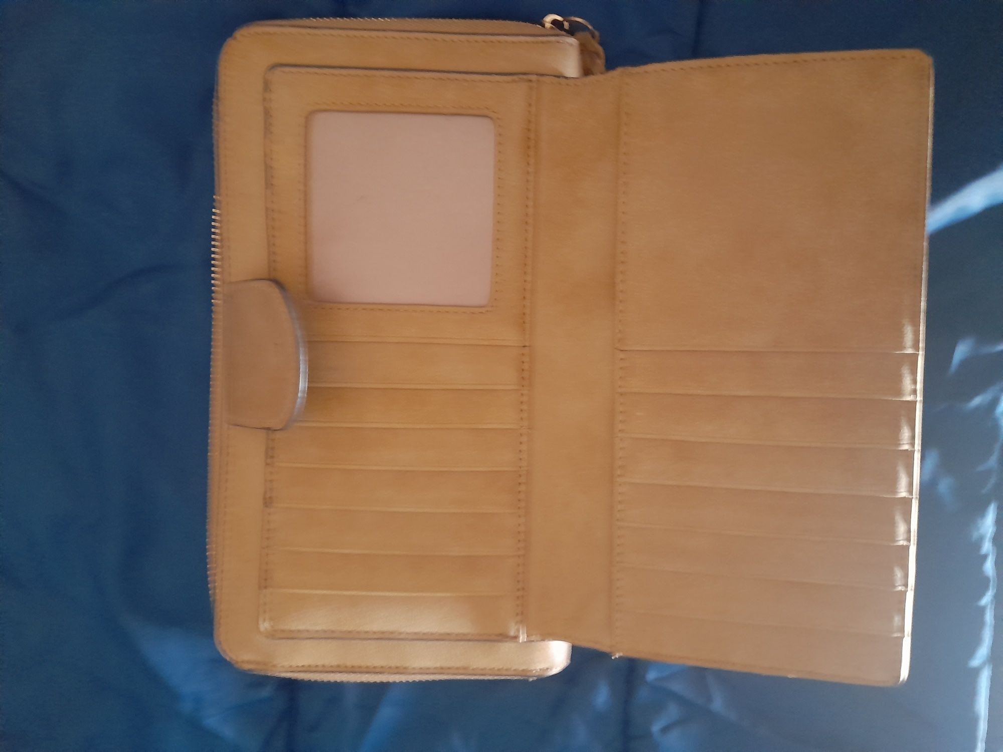 Mala / Porta moedas de senhora