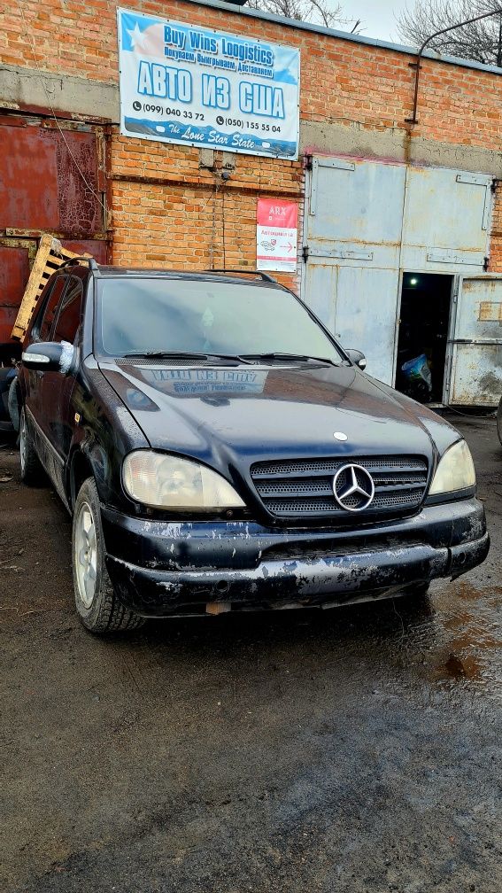 В повний розбір Mercedes-Benz ML320 W 163