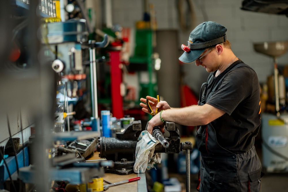 СТО IRON Master ремонт двигуна, заміна ГРМ